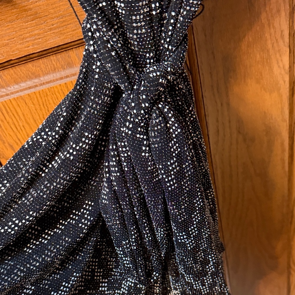 SLNT 14W Sparkly Black and Silver Slinky Dress with Tie at Waist NEW Comfortable - Picture 9 of 11